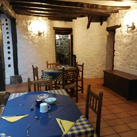 El Caserio Camaleno