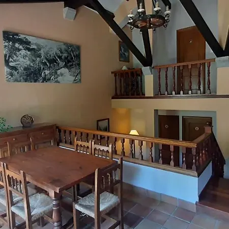 El Caserio Country house